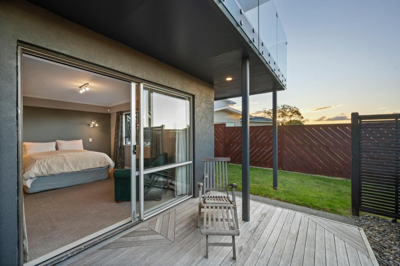 Taupo Escape - Rainbow Point Holiday Home מראה חיצוני תמונה